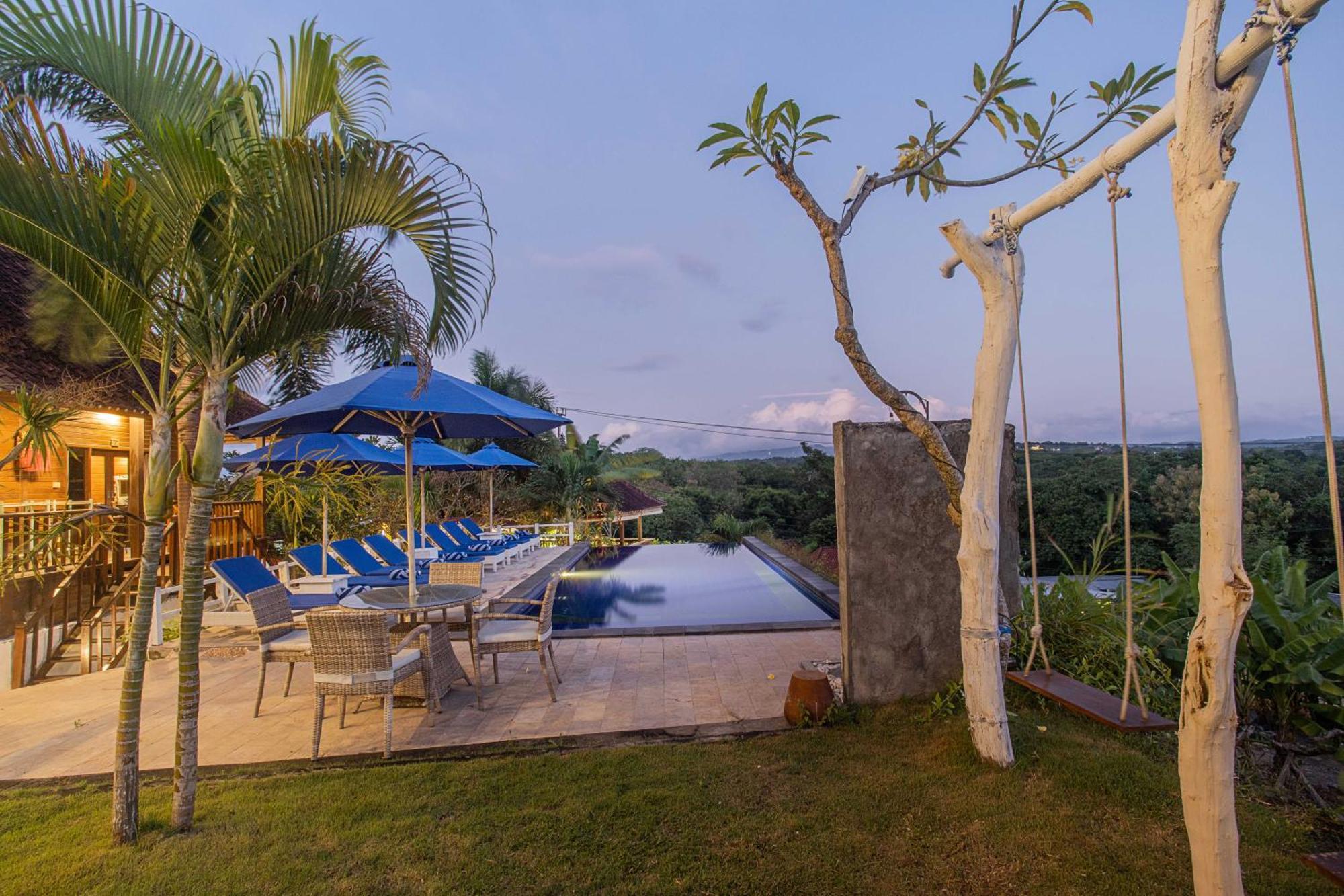 Отель Grand Sea View Lembongan Экстерьер фото