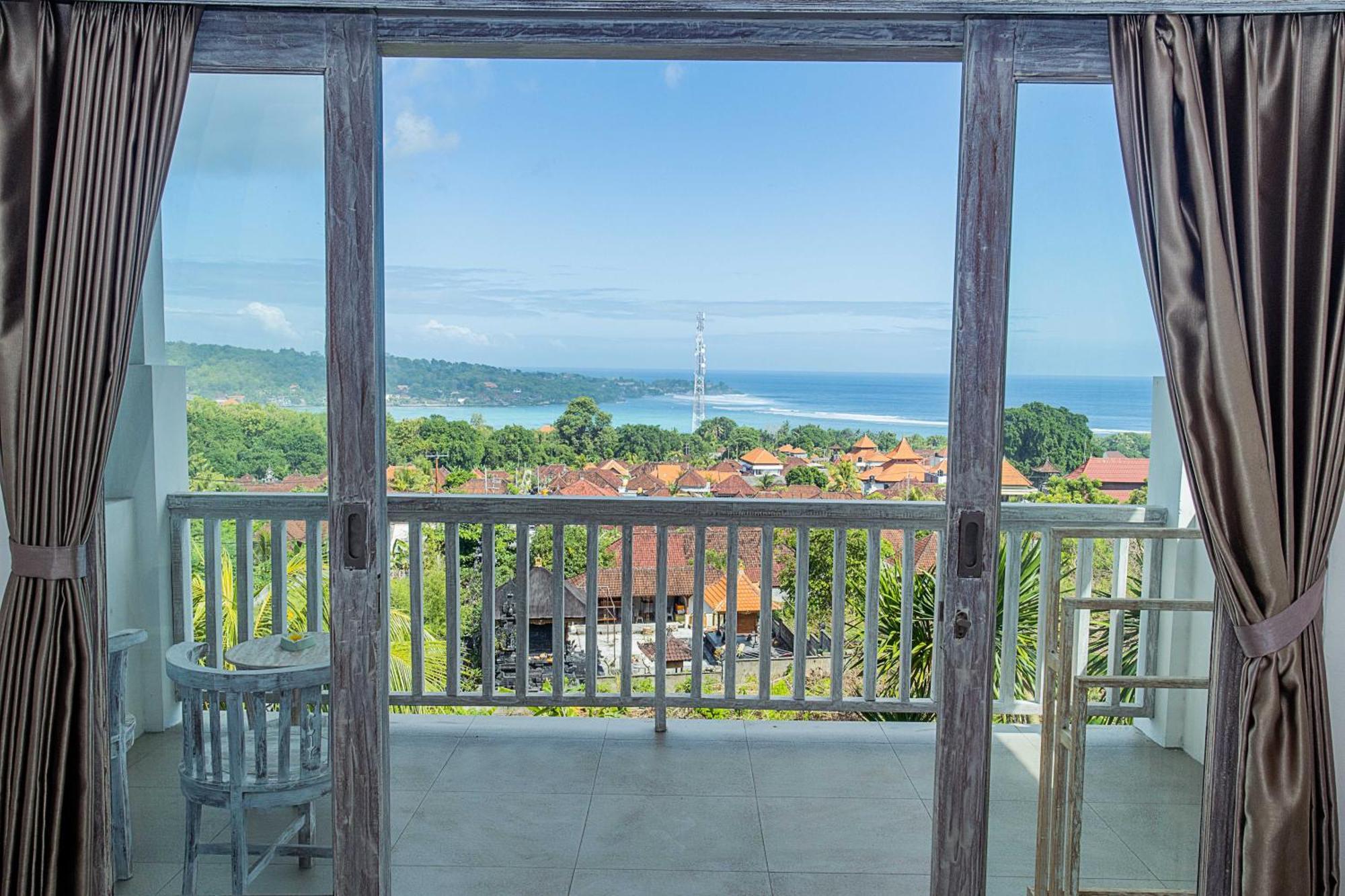 Отель Grand Sea View Lembongan Экстерьер фото