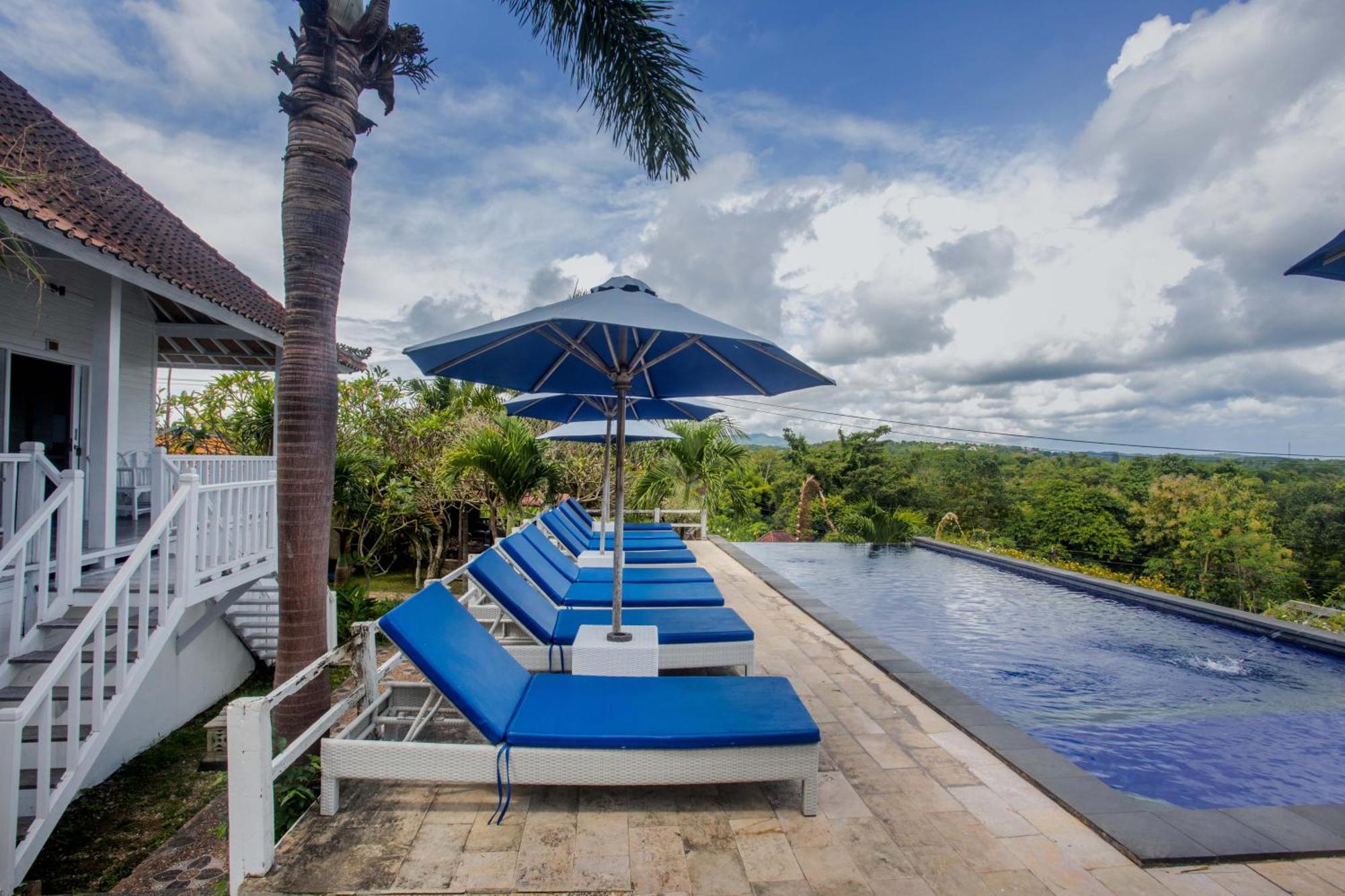 Отель Grand Sea View Lembongan Экстерьер фото