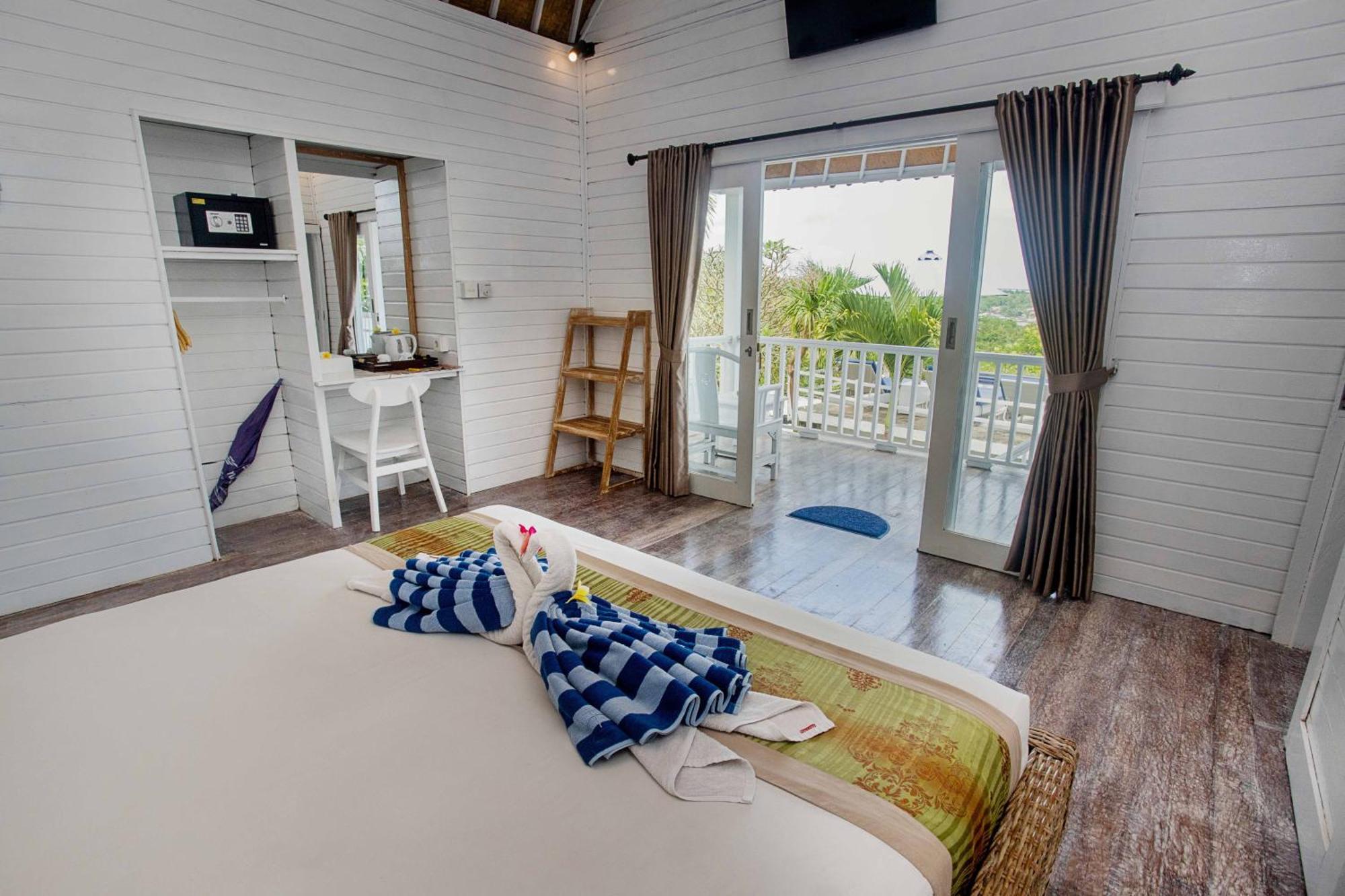 Отель Grand Sea View Lembongan Экстерьер фото